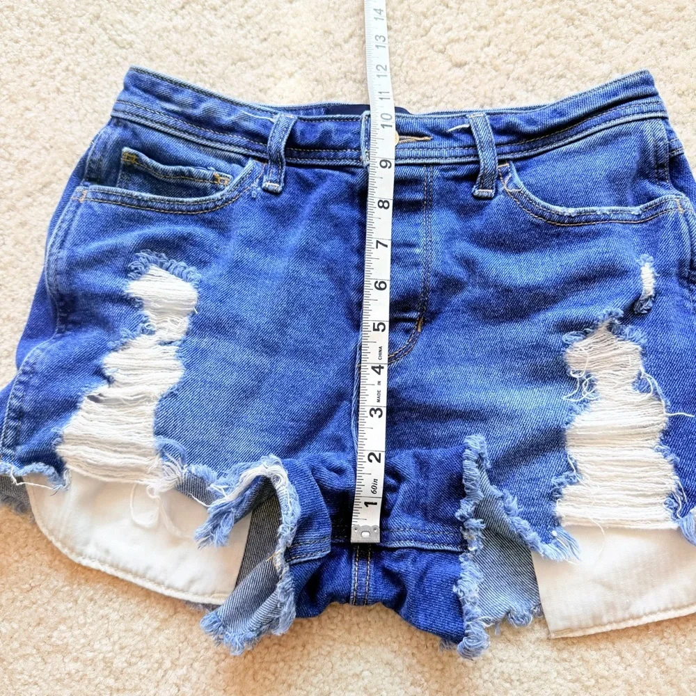 Hollister High Rise Boyfriend Short Vintage Stretch Distressed Denim Size 5 /27